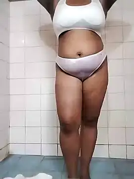 Bustylady90 online show from 24, 6, 2026