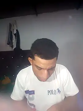 soymartinez2004 online show from 18, 5, 2026