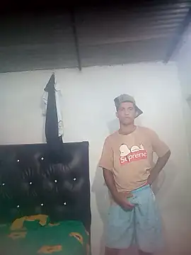 soymartinez2004 online show from 7, 6, 2026