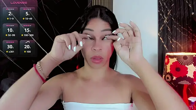 Snapshot of Nayara_K chatting on 16, 6, 2026 Nayara K online show from 16, 6, 2026
