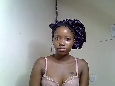 Pretty kitty48 online show from 18, 6, 2026