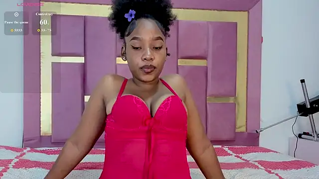 ArianaMadisson online show from 13, 6, 2026