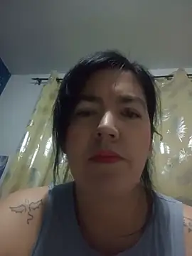 Snapshot of dhanya_moon chatting on 1, 7, 2026 dhanya moon online show from 1, 7, 2026