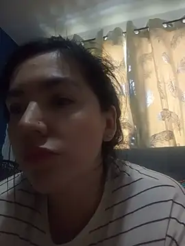 Snapshot of dhanya_moon chatting on 5, 7, 2026 dhanya moon online show from 5, 7, 2026