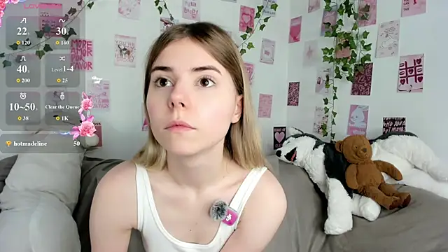 Snapshot of Honey_Lia chatting on 18, 6, 2026 Honey Lia online show from 18, 6, 2026