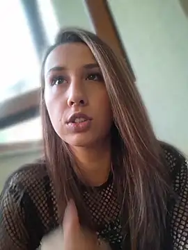 EmelyGlory online show from 20, 6, 2026