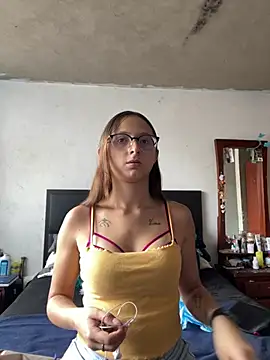 Snapshot of aria_rousse3 chatting on 20, 5, 2026 aria rousse3 online show from 20, 5, 2026