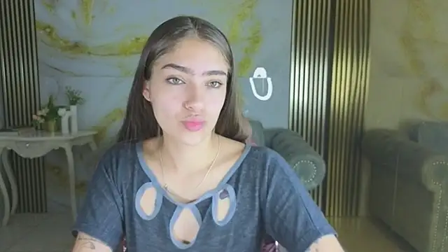 Snapshot of Valeriaa_s chatting on 2, 7, 2026 Valeriaa s online show from 2, 7, 2026
