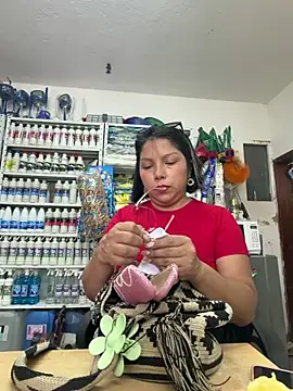 ISABELLA  LUNA online show from 16, 6, 2026