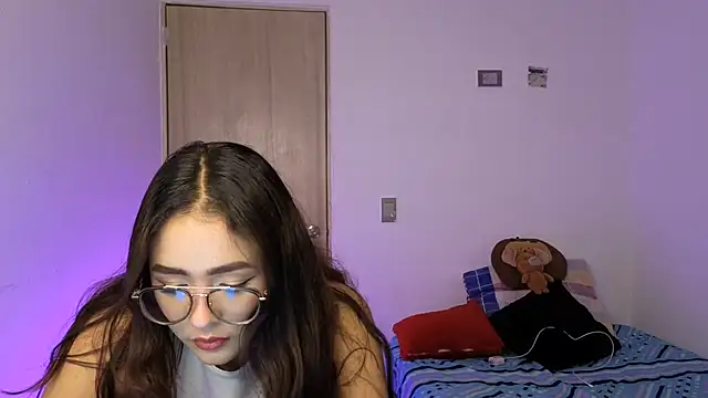 Abby hernandez online show from 14, 6, 2026