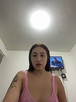 EsmeraldaMidnight online show from 25, 6, 2026