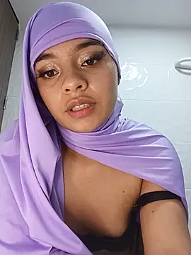 Snapshot of Samira_1 chatting on 2, 7, 2026 Samira 1 online show from 2, 7, 2026