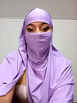 Snapshot of Samira_1 chatting on 6, 7, 2026 Samira 1 online show from 6, 7, 2026
