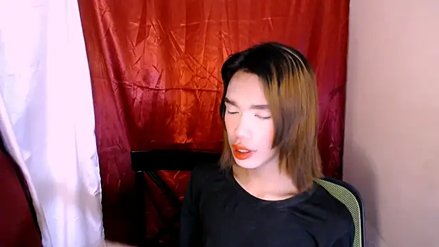 cuntyslut nikki online show from 26, 6, 2026