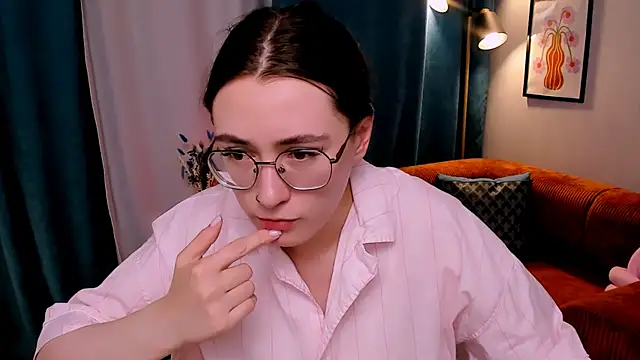 polly pop  online show from 28, 6, 2026
