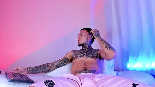  Kevin xxx online show from 19, 3, 2025