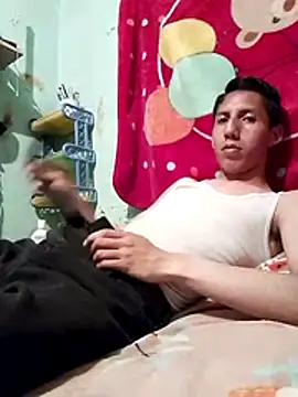 Twink0207 online show from 3, 7, 2026
