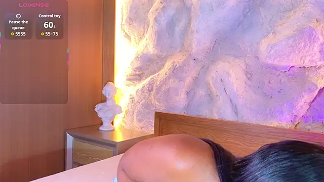 ivonny kenia online show from 12, 7, 2026