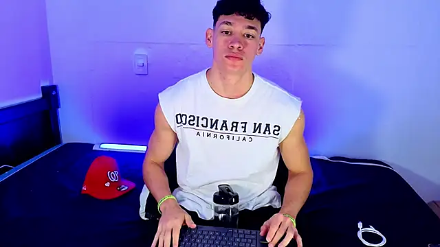 Luke Muscle online show from 5, 6, 2026