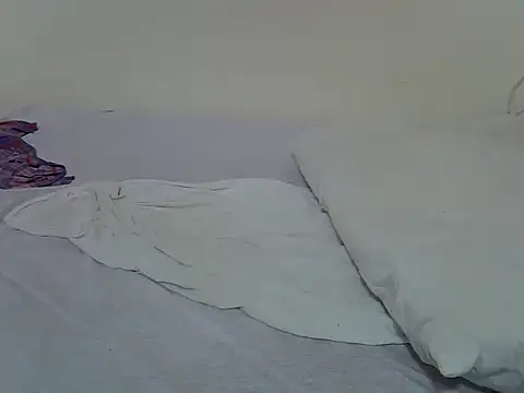 creamypetite online show from 13, 6, 2026
