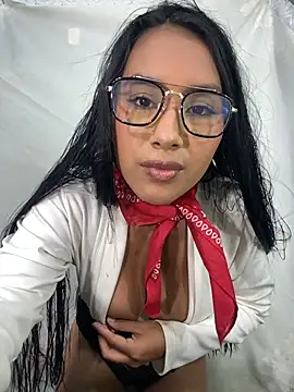 Nana-Benavides online show from 28, 5, 2026