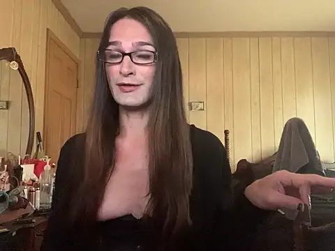 Snapshot of hexthebinary chatting on 28, 5, 2026 hexthebinary online show from 28, 5, 2026