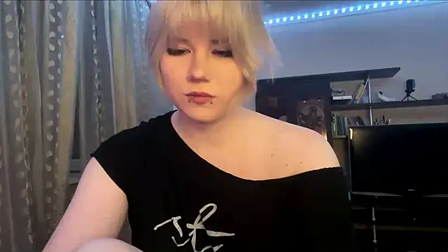 HelloKinki online show from 3, 7, 2026