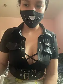 Snapshot of JulliaReiv chatting on 24, 5, 2026 JulliaReiv online show from 24, 5, 2026