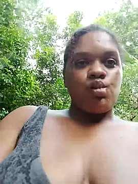 Aliixx09 online show from 25, 5, 2026