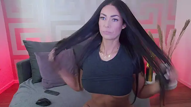 Snapshot of Mina_Babe chatting on 7, 3, 2025 Mina Babe online show from 7, 3, 2025