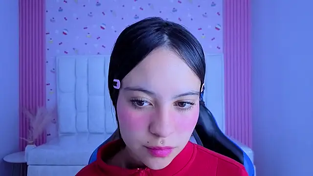 Snapshot of isabeau_s chatting on 31, 7, 2026 isabeau s online show from 31, 7, 2026