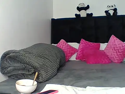 prettytinashe online show from 15, 6, 2026