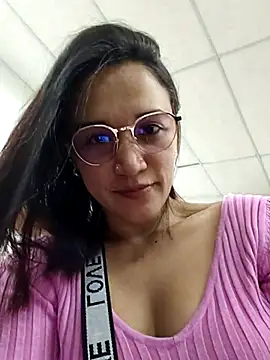 DaniRivers  online show from 17, 6, 2026