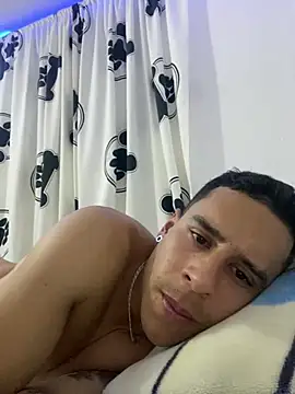 Snapshot of jhuan99 chatting on 30, 7, 2026 jhuan99 online show from 30, 7, 2026