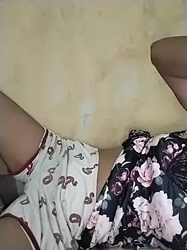 PRIYAGIRLHOT online show from 3, 7, 2026