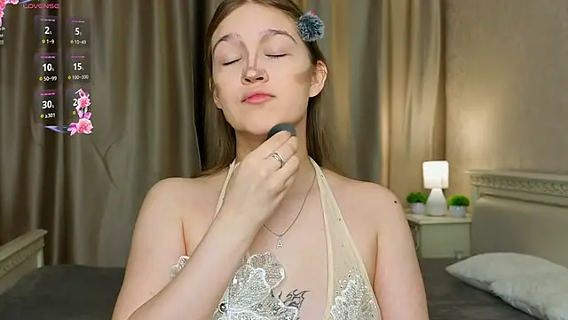 PlayfulMelly online show from 18, 6, 2026