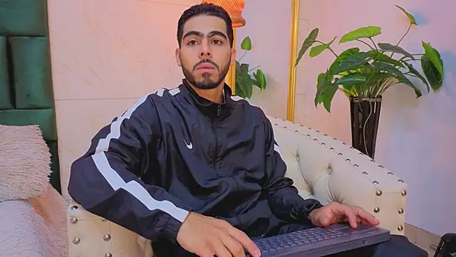 Snapshot of Jadiel_Stone chatting on 10, 6, 2026 Jadiel Stone online show from 10, 6, 2026