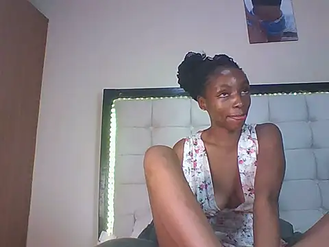 hoeligal online show from 3, 6, 2026