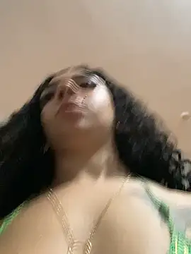 Sereia camgirl online show from 29, 6, 2026