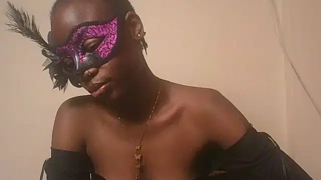 Snapshot of littlebunny_1 chatting on 19, 6, 2026 littlebunny 1 online show from 19, 6, 2026