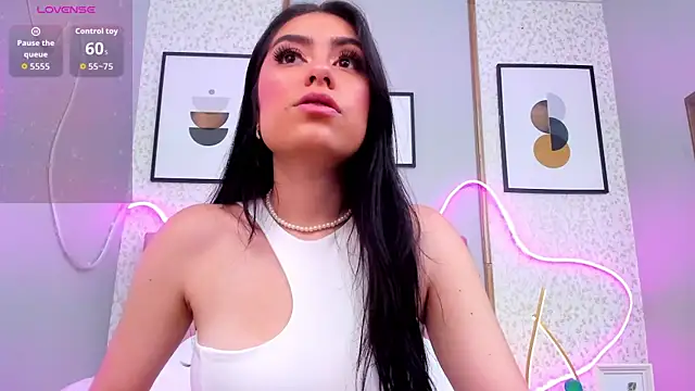 CARLA FERRERM online show from 18, 6, 2026
