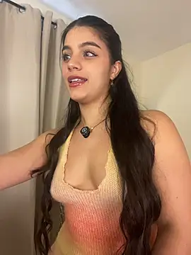 Amel Rosse online show from 23, 7, 2026