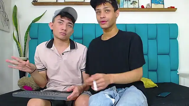 STRANGER BOYS online show from 18, 6, 2026