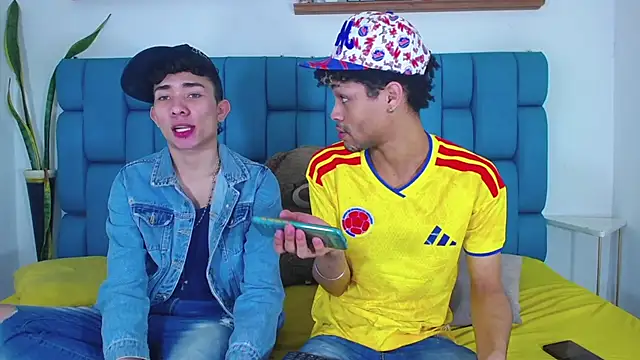 STRANGER BOYS online show from 6, 7, 2026