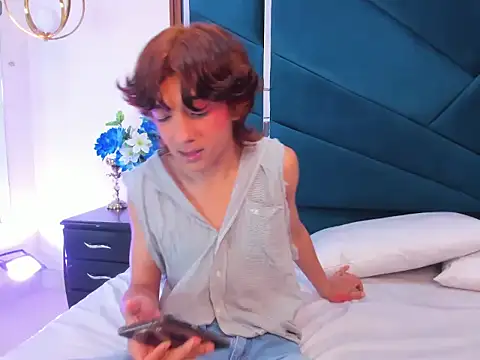 Snapshot of ConnorMontiel chatting on 15, 6, 2026 ConnorMontiel online show from 15, 6, 2026