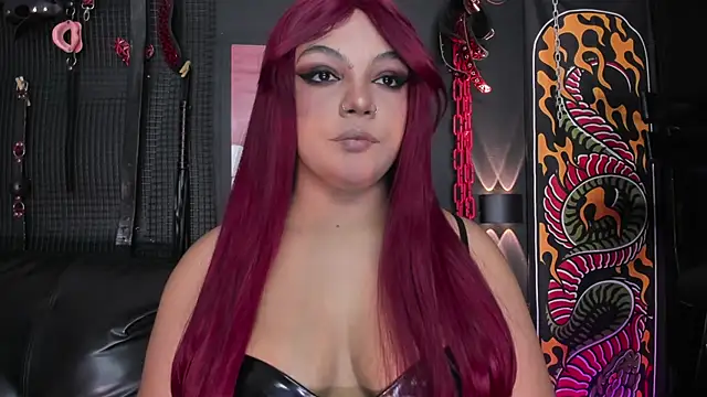 Amelie Vandenoir online show from 30, 6, 2026