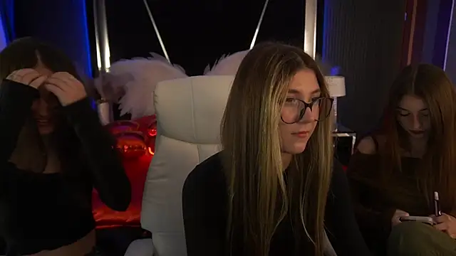 Talia Blakwood online show from 19, 6, 2026