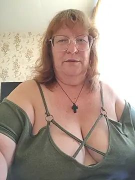 Snapshot of Sweet19-68 chatting on 13, 7, 2026 Sweet19-68 online show from 13, 7, 2026