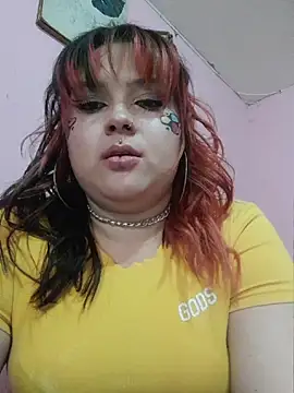 Snapshot of curvy_latina chatting on 7, 7, 2026 curvy latina online show from 7, 7, 2026