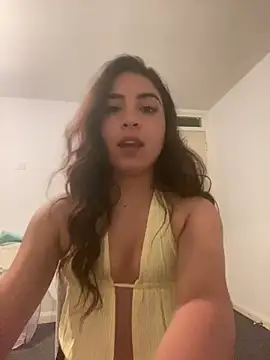 Snapshot of naomiiii55 chatting on 27, 5, 2026 naomiiii55 online show from 27, 5, 2026